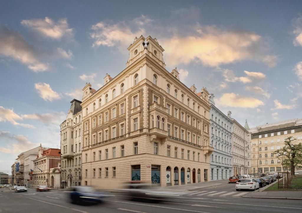3 nap / 2 éjszaka 2 fő részére reggelivel Prágában egy luxus aparthotelben- NOBILIS RESIDENCE​... -   kupon