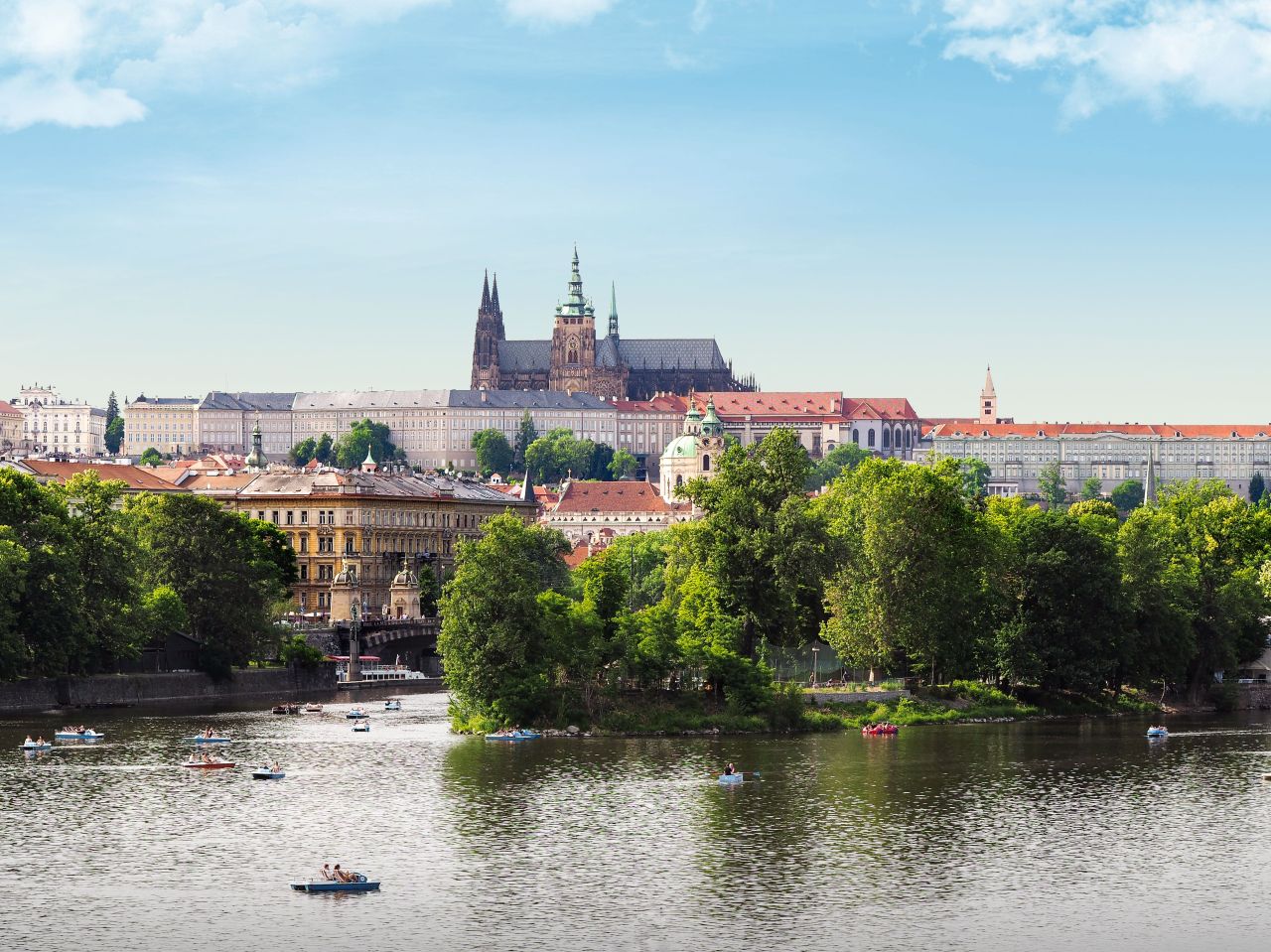 4 nap / 3 éjszaka 2 fő részére reggelivel Prágában- Antik Hotel Prague -   kupon
